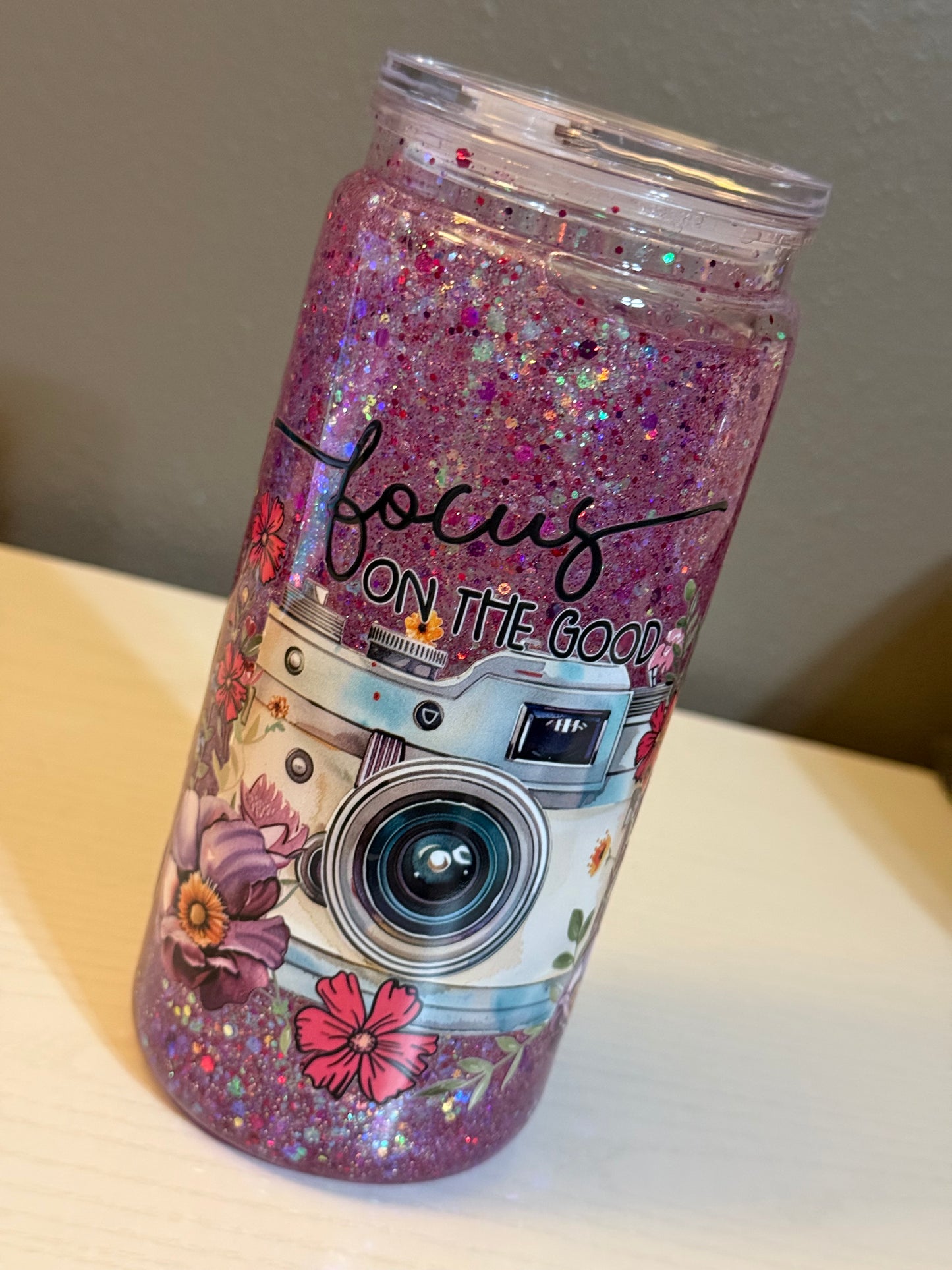 20oz Acrylic Snow Globe Cup